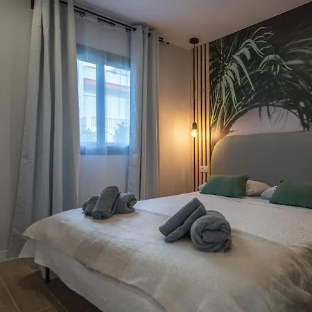 The Little Jewel With Ocean View - Americas Apartmán