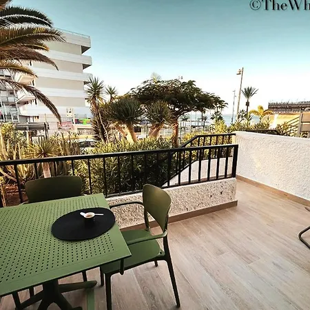 The Little Jewel With Ocean View - Americas Apartment